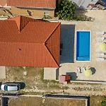 House K&l Сasa de vacaciones Vir