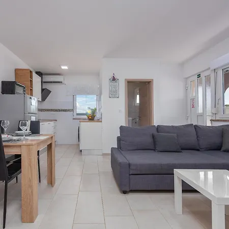 Holiday home House K&l Vir